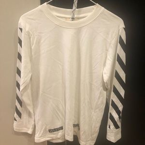 Off white long sleeve t shirt small